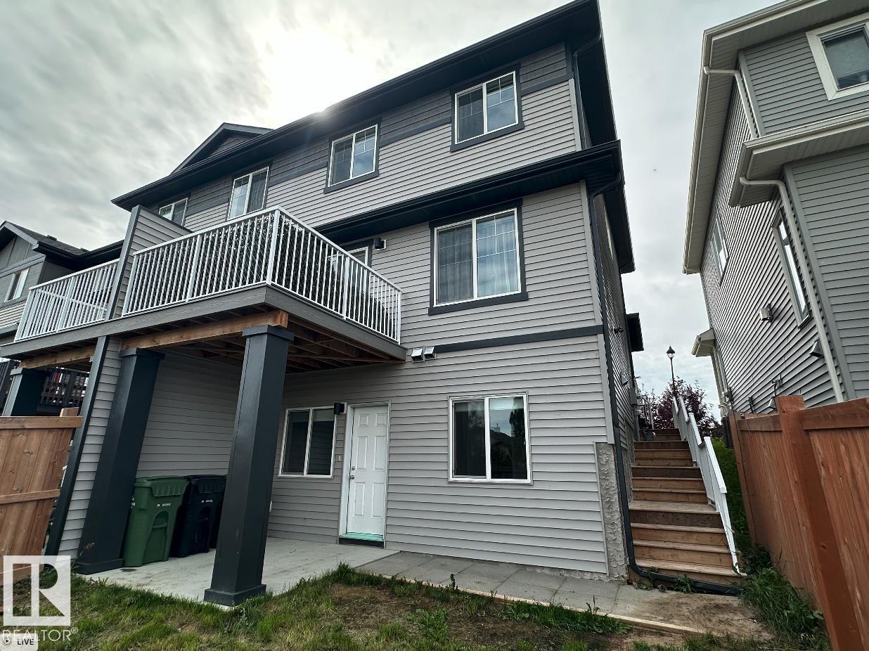 Photo 3 of 760 Berg Lo, Leduc AB