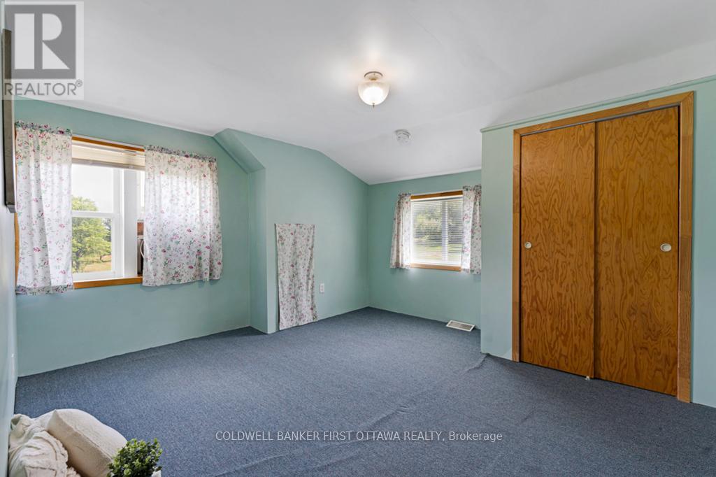 Photo 15 of 9252 Highway 511 Road, Lanark Highlands ON