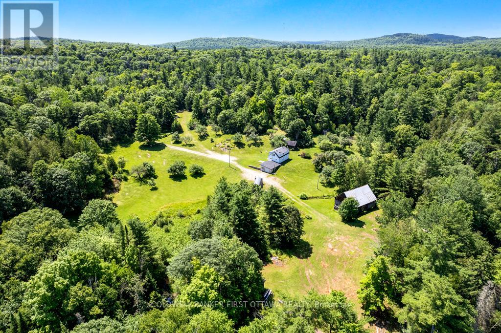 Photo 1 of 9252 Highway 511 Road, Lanark Highlands ON