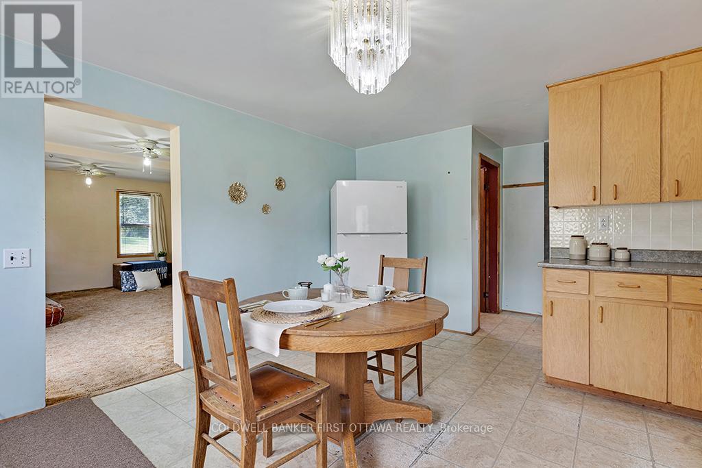 Photo 6 of 9252 Highway 511 Road, Lanark Highlands ON