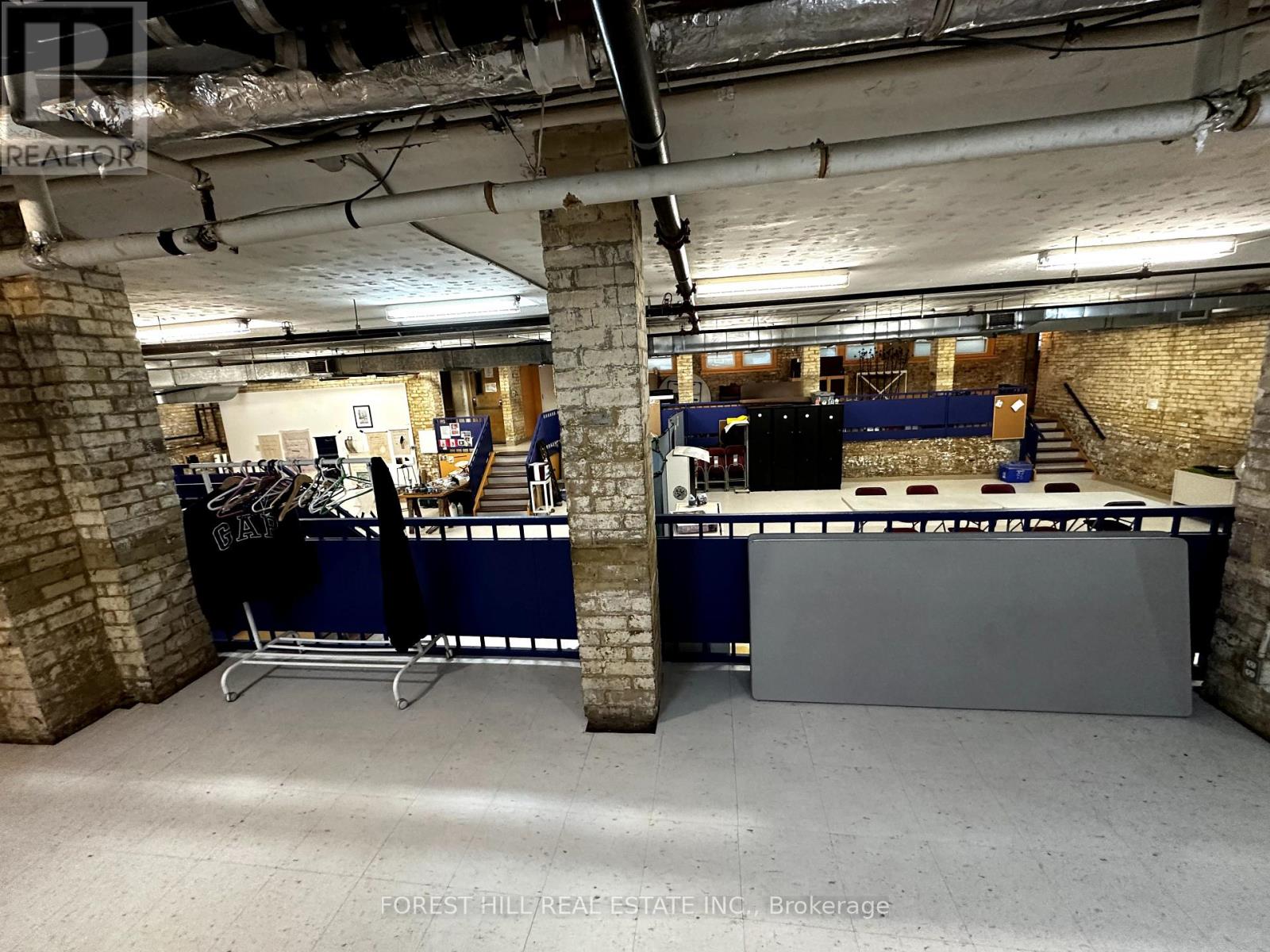 Photo 12 of Lower 525 Bloor Street E, Toronto ON