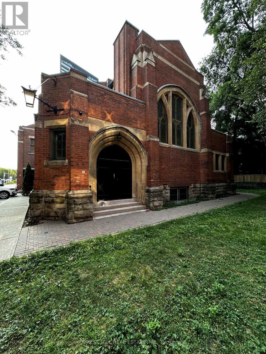 Photo 3 of Lower 525 Bloor Street E, Toronto ON