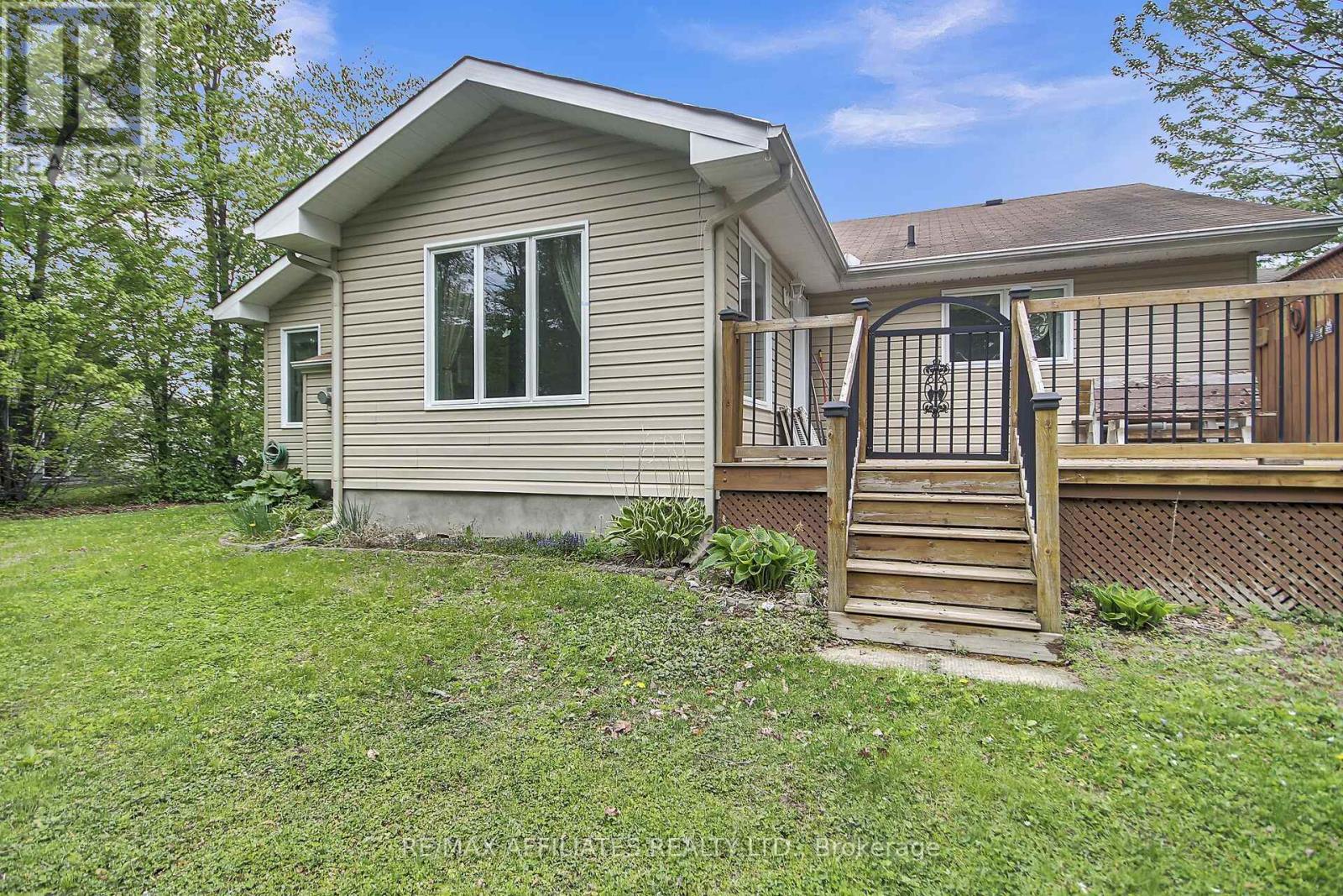 Photo 24 of 2032 Sun Vista Private, Ottawa ON