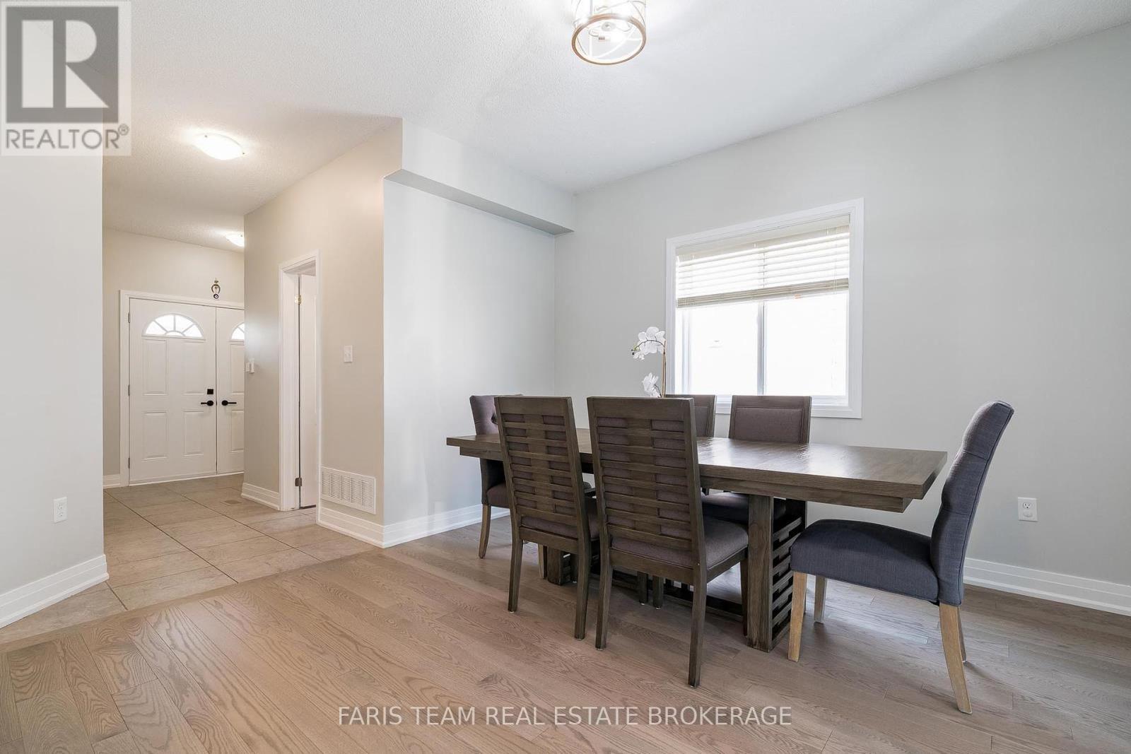 Photo 10 of 1377 Sheldon Street, Innisfil ON