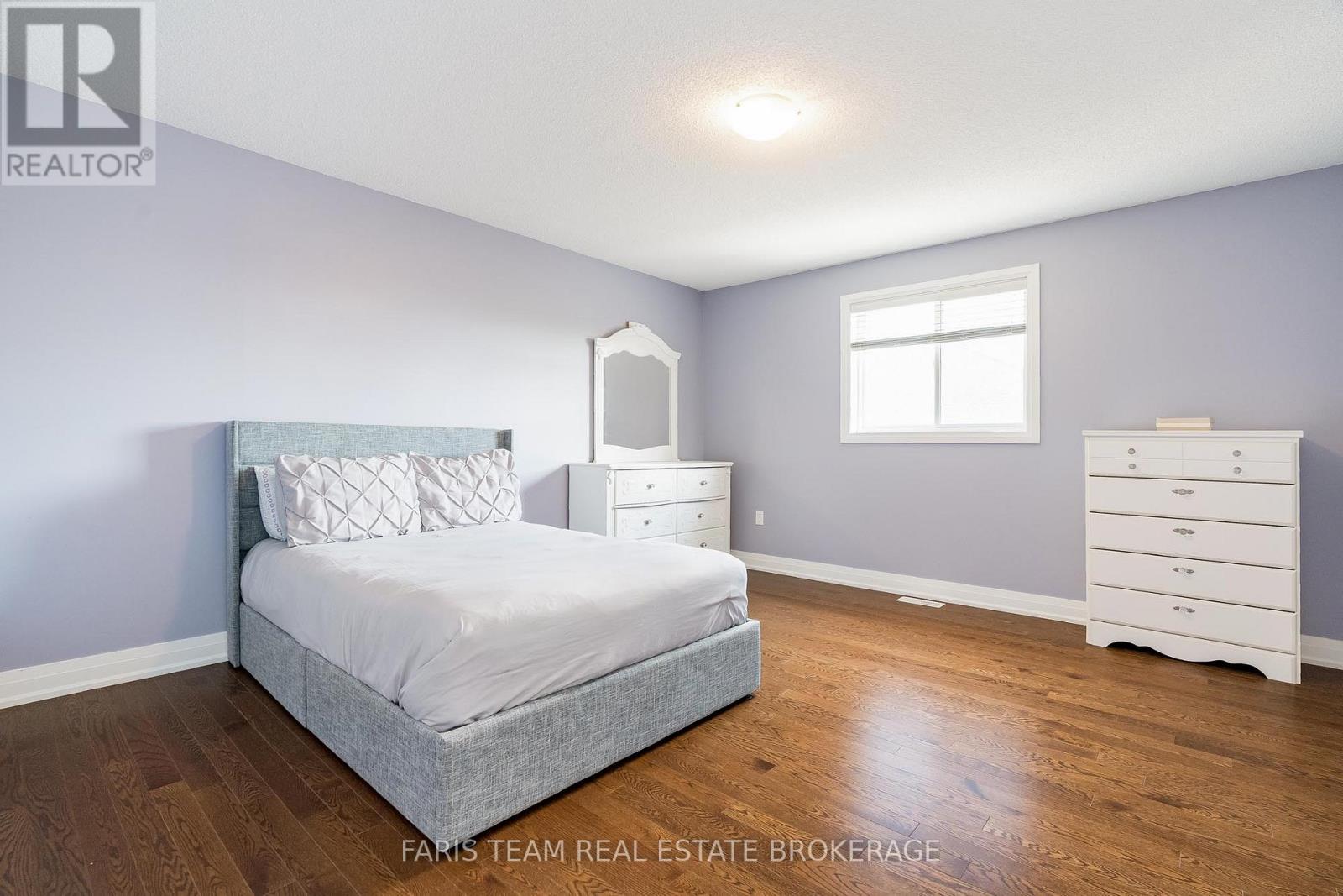 Photo 26 of 1377 Sheldon Street, Innisfil ON
