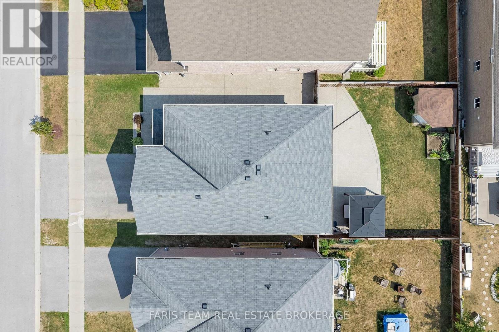 Photo 37 of 1377 Sheldon Street, Innisfil ON