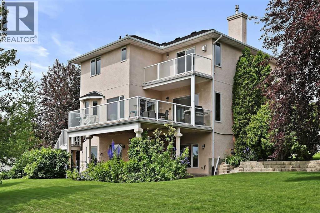 Single Family House for Sale in  Schiller Crescent NW Scenic Acres Calgary 