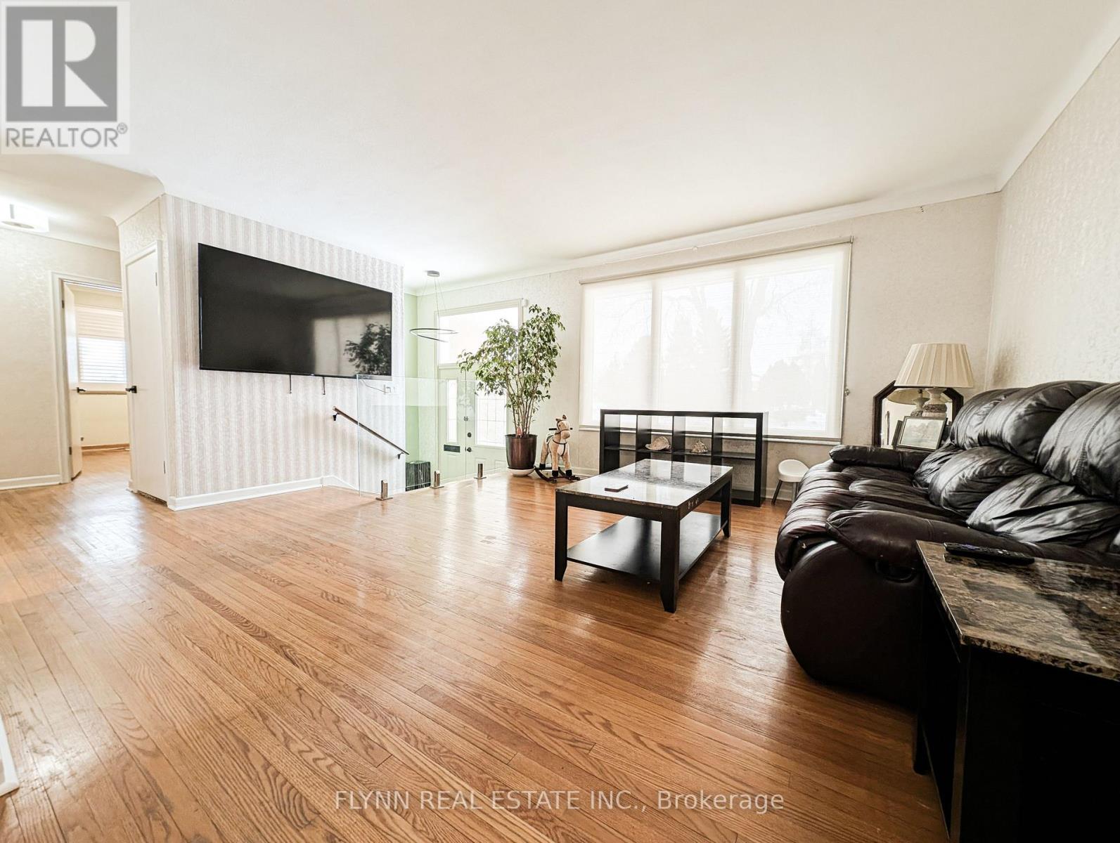 Photo 8 of 3399 Cattell Drive, Niagara Falls ON