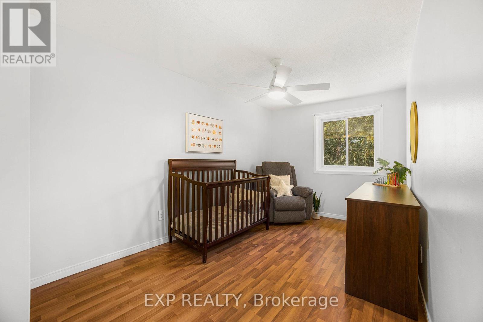 Photo 8 of 68 30 Baneberry Crescent, Ottawa ON