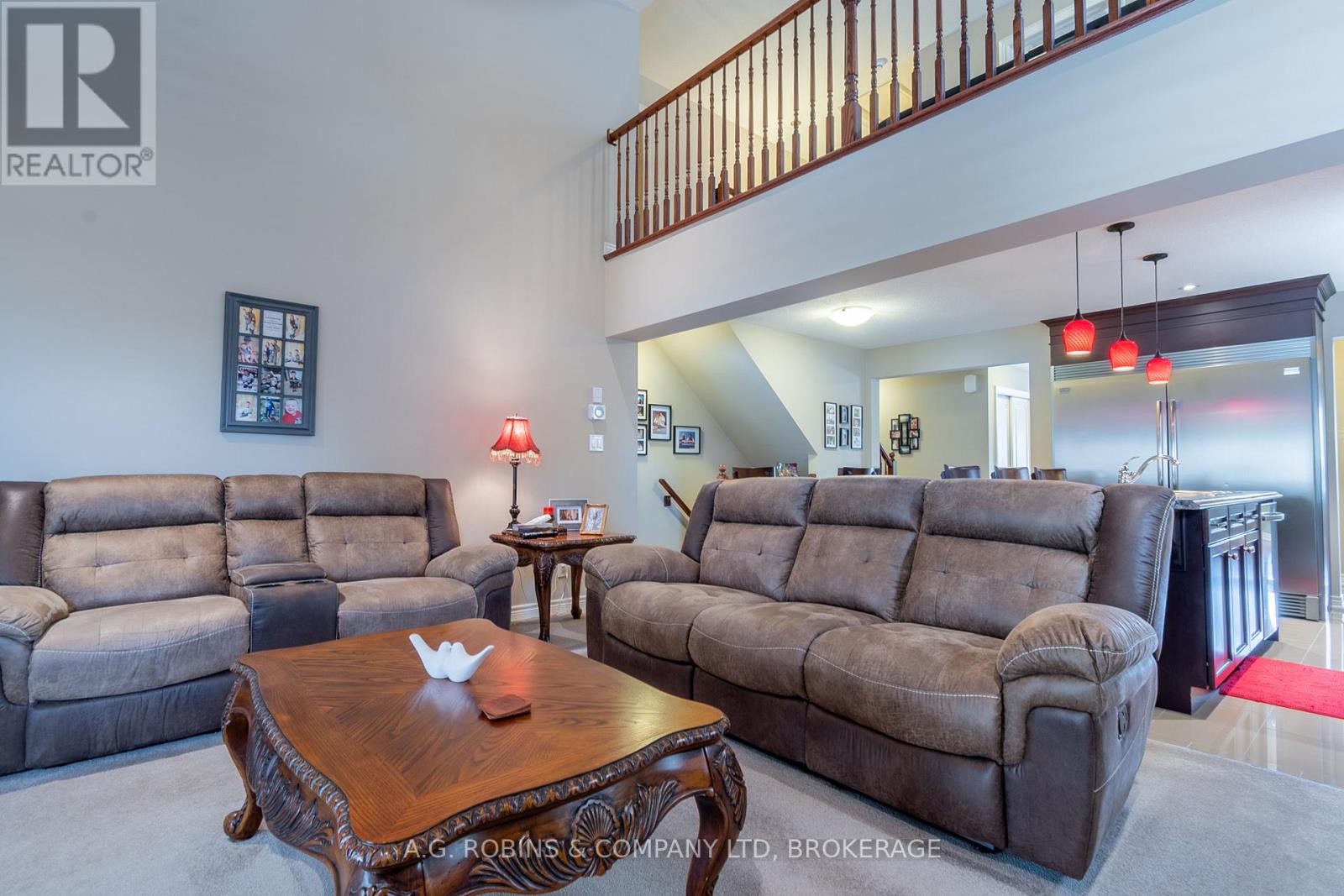 Photo 19 of 103 Tuliptree Road, Thorold ON