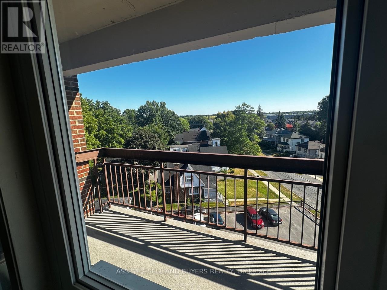 Photo 18 of 708 308 Second Street E, Cornwall ON
