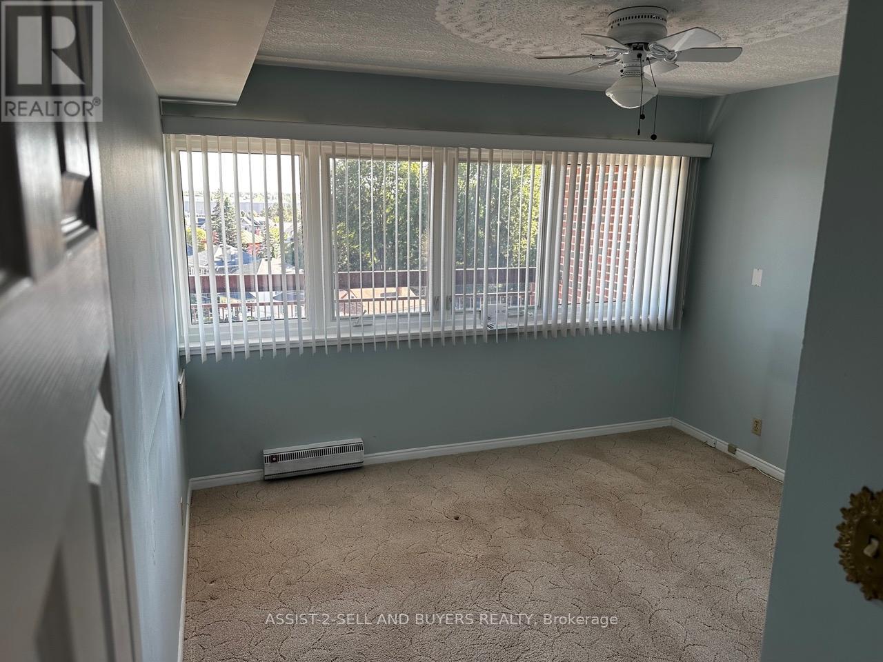 Photo 14 of 708 308 Second Street E, Cornwall ON