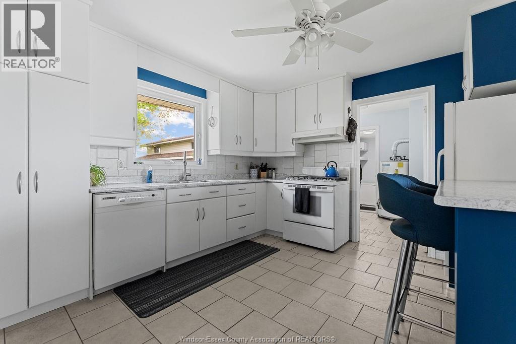 Photo 11 of 4689 Huron Church Line Road, Lasalle ON