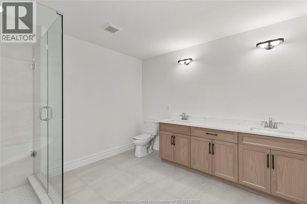 Photo 23 of 468 Marla Crescent, Lakeshore ON