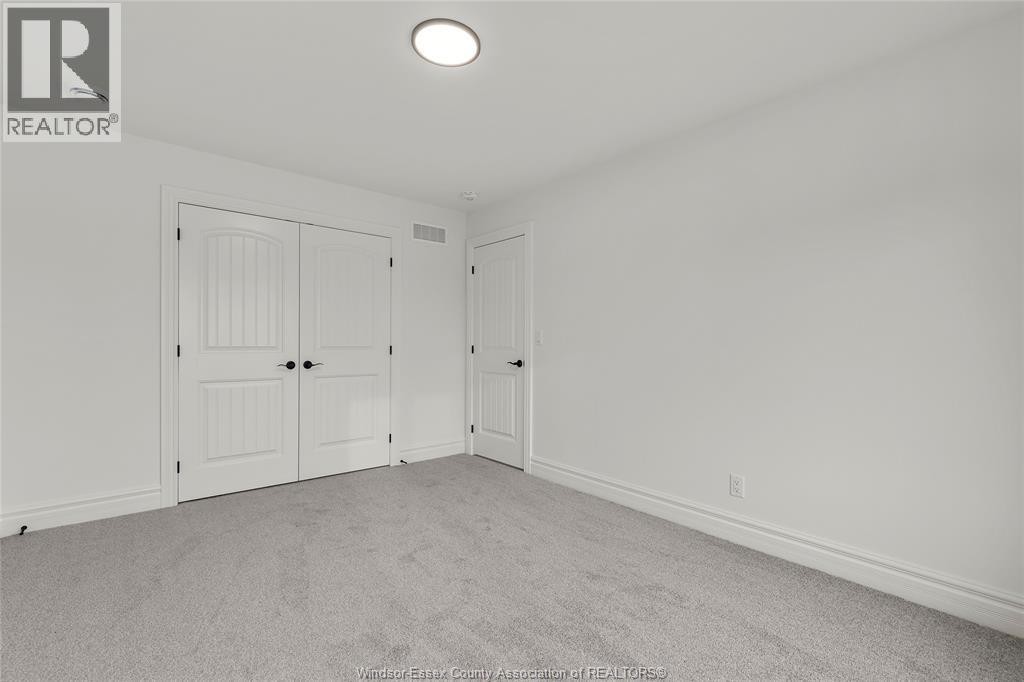 Photo 25 of 468 Marla Crescent, Lakeshore ON