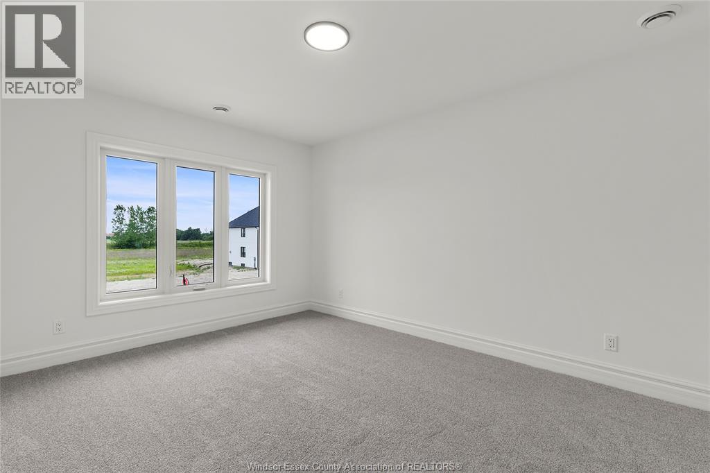 Photo 26 of 468 Marla Crescent, Lakeshore ON