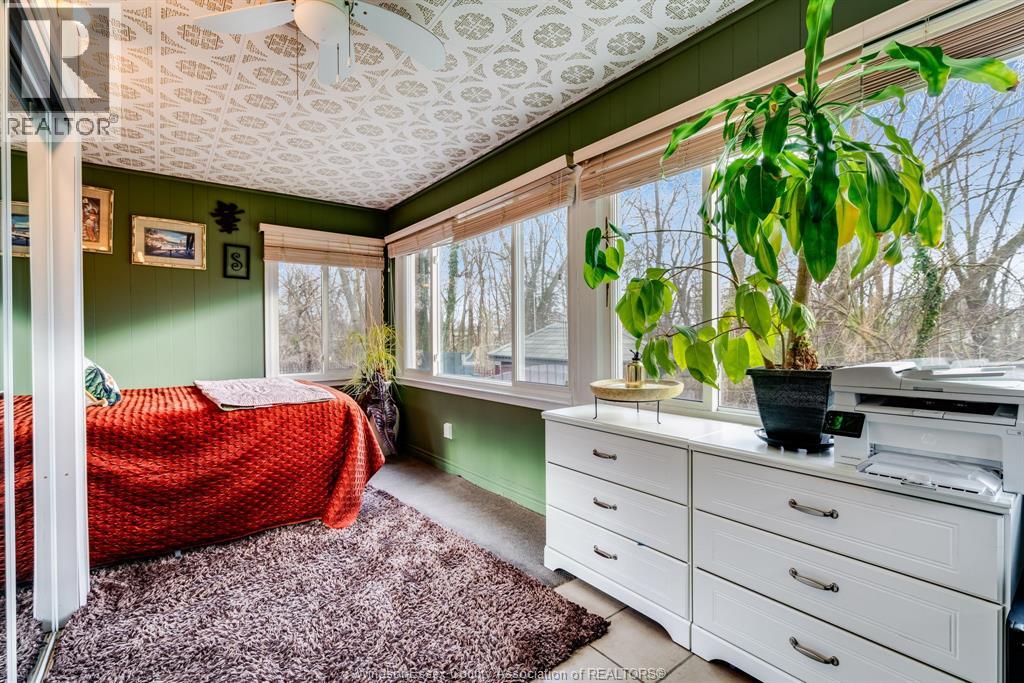 Photo 38 of 77 Prince Albert Street North, Kingsville ON