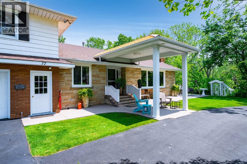 Photo 8 of 77 Prince Albert Street North, Kingsville ON