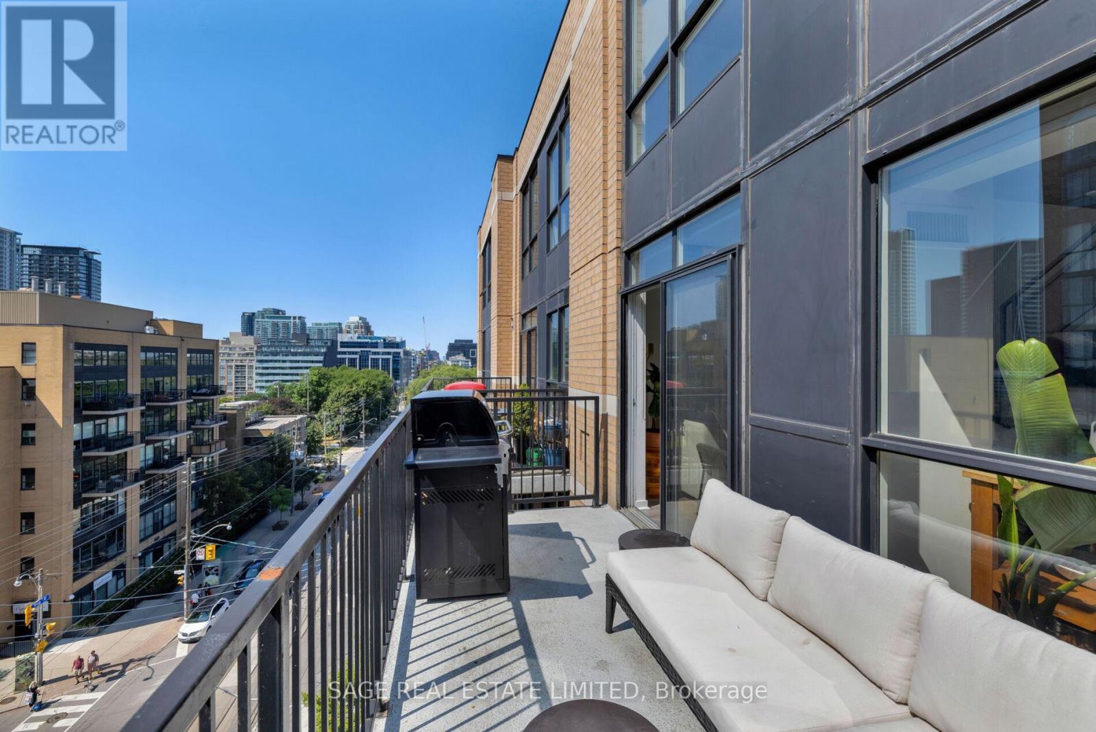 Photo 32 of 811 800 King Street W, Toronto ON