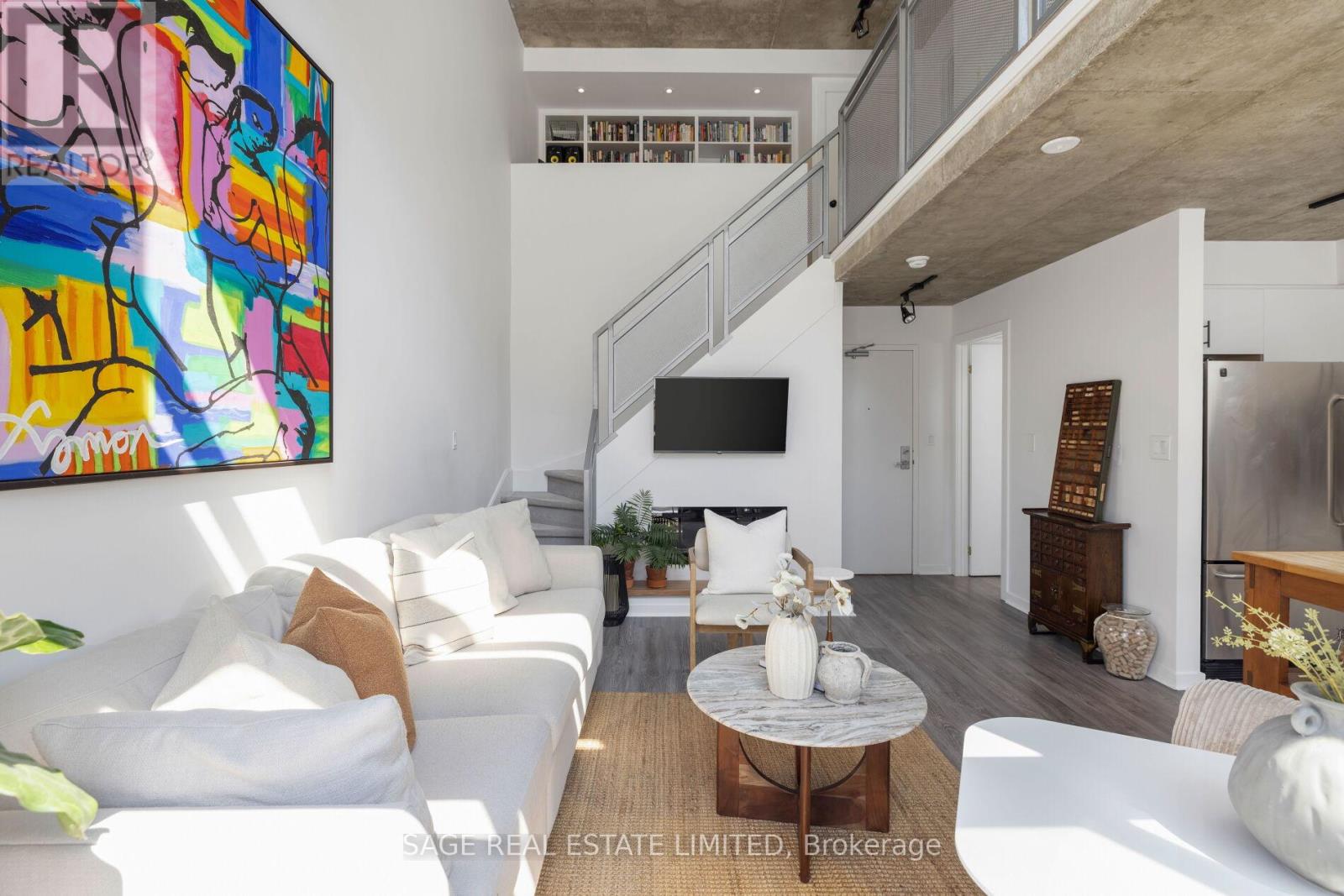 Photo 6 of 811 800 King Street W, Toronto ON