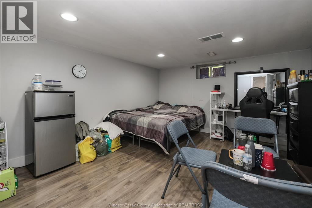 Photo 6 of 1158 Dot Avenue, Windsor ON
