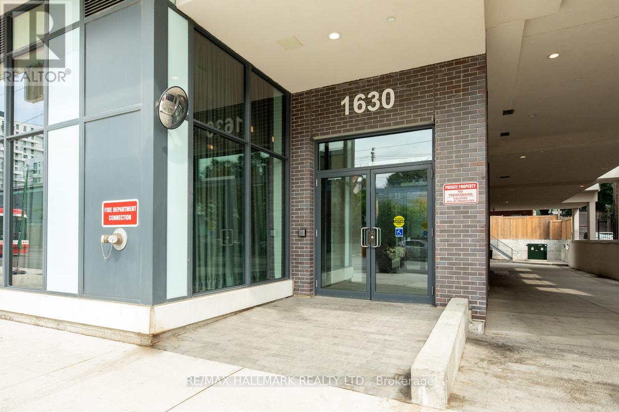 Photo 2 of 220 1630 Queen Street E, Toronto ON