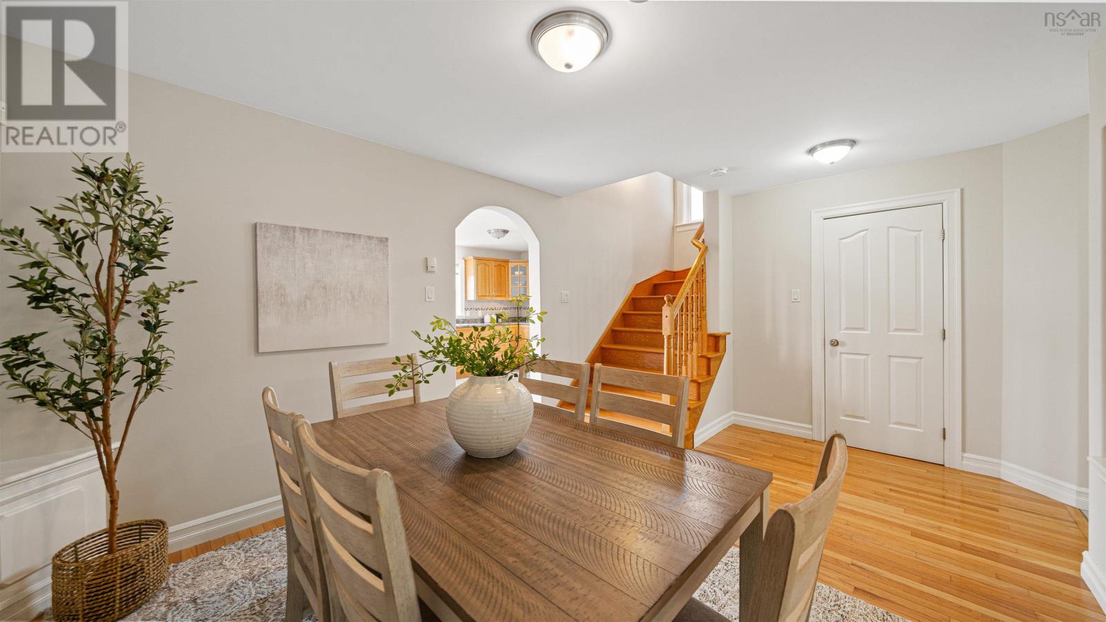 Photo 10 of 45 Towerview Drive, Halifax NS
