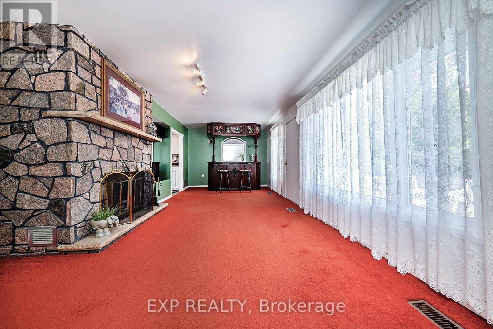 Photo 12 of 76 Sunset Beach Road, Georgina ON