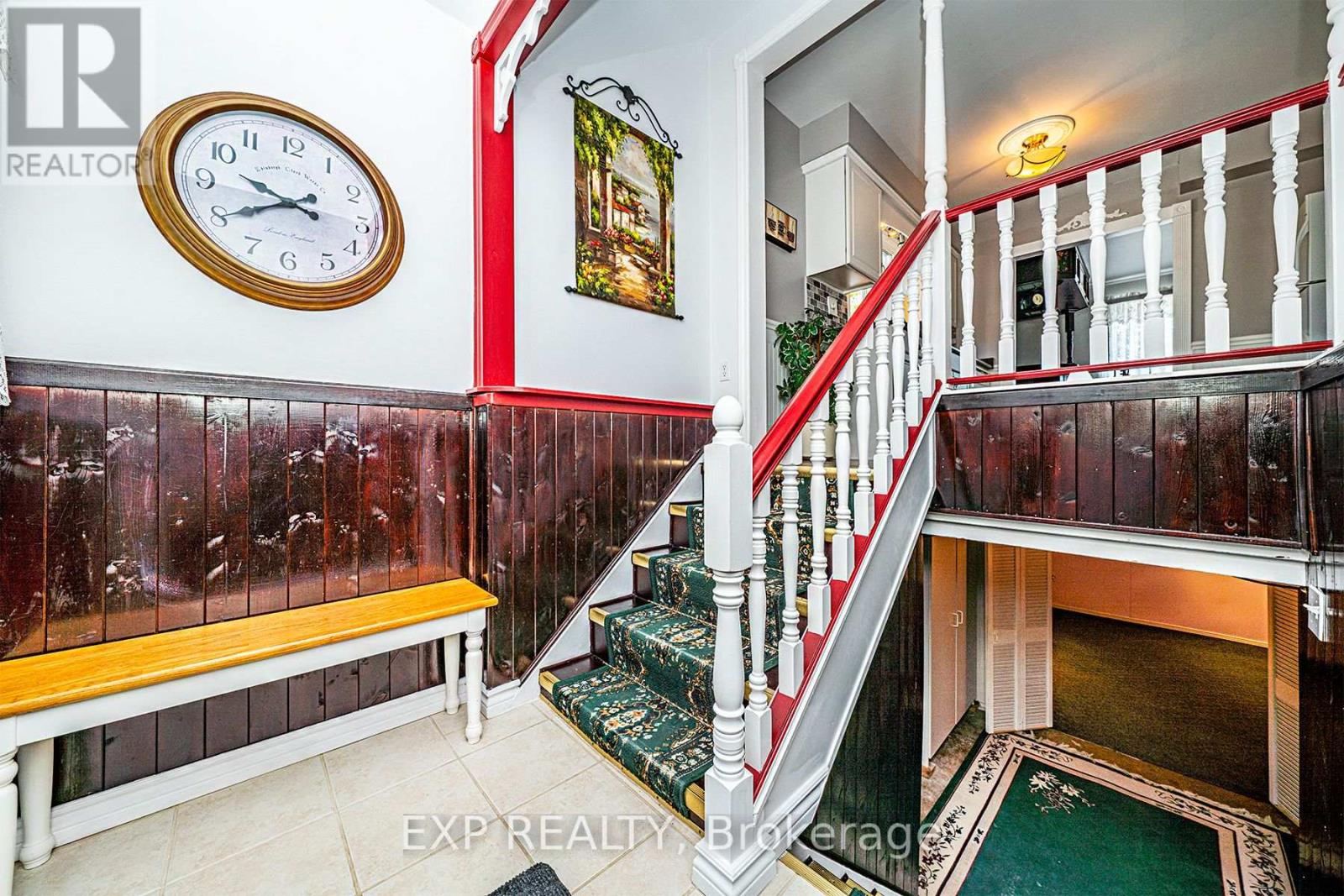 Photo 32 of 76 Sunset Beach Road, Georgina ON