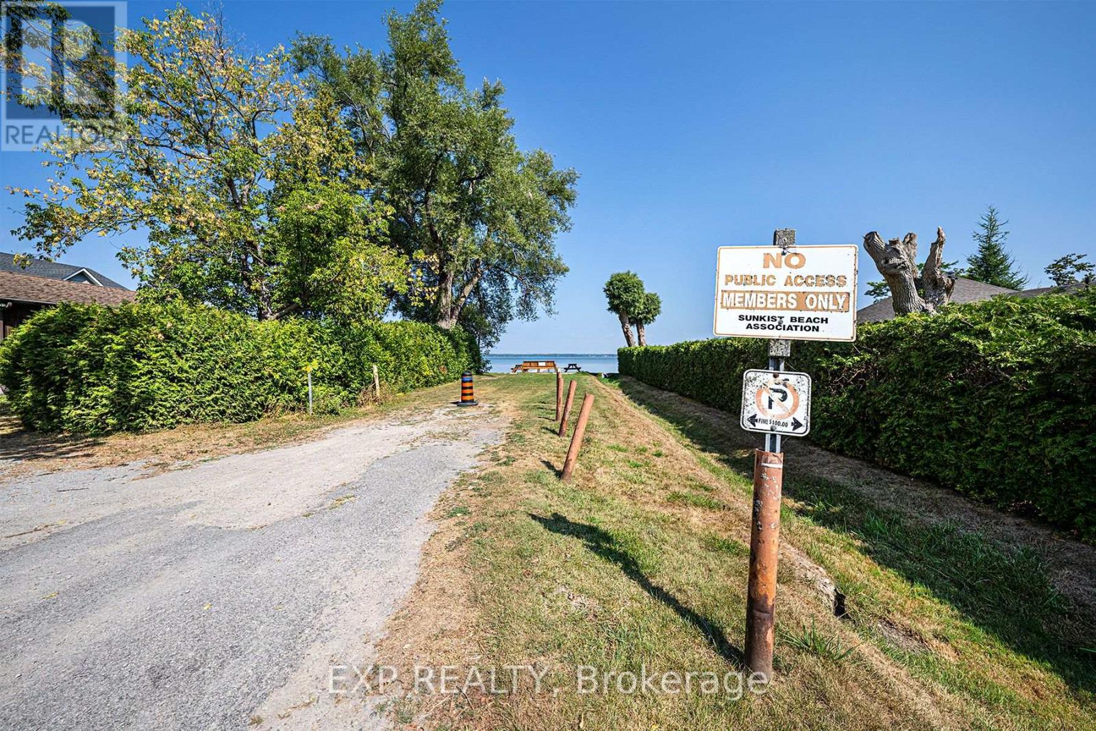 Photo 46 of 76 Sunset Beach Road, Georgina ON