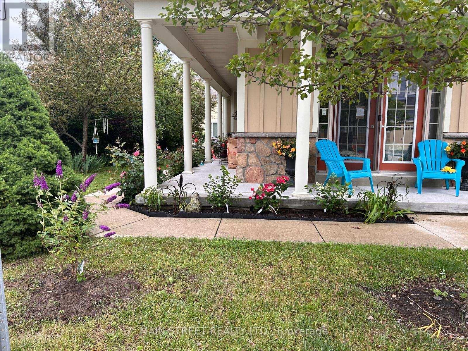 Photo 3 of 36 Savannah Crescent, Wasaga Beach ON