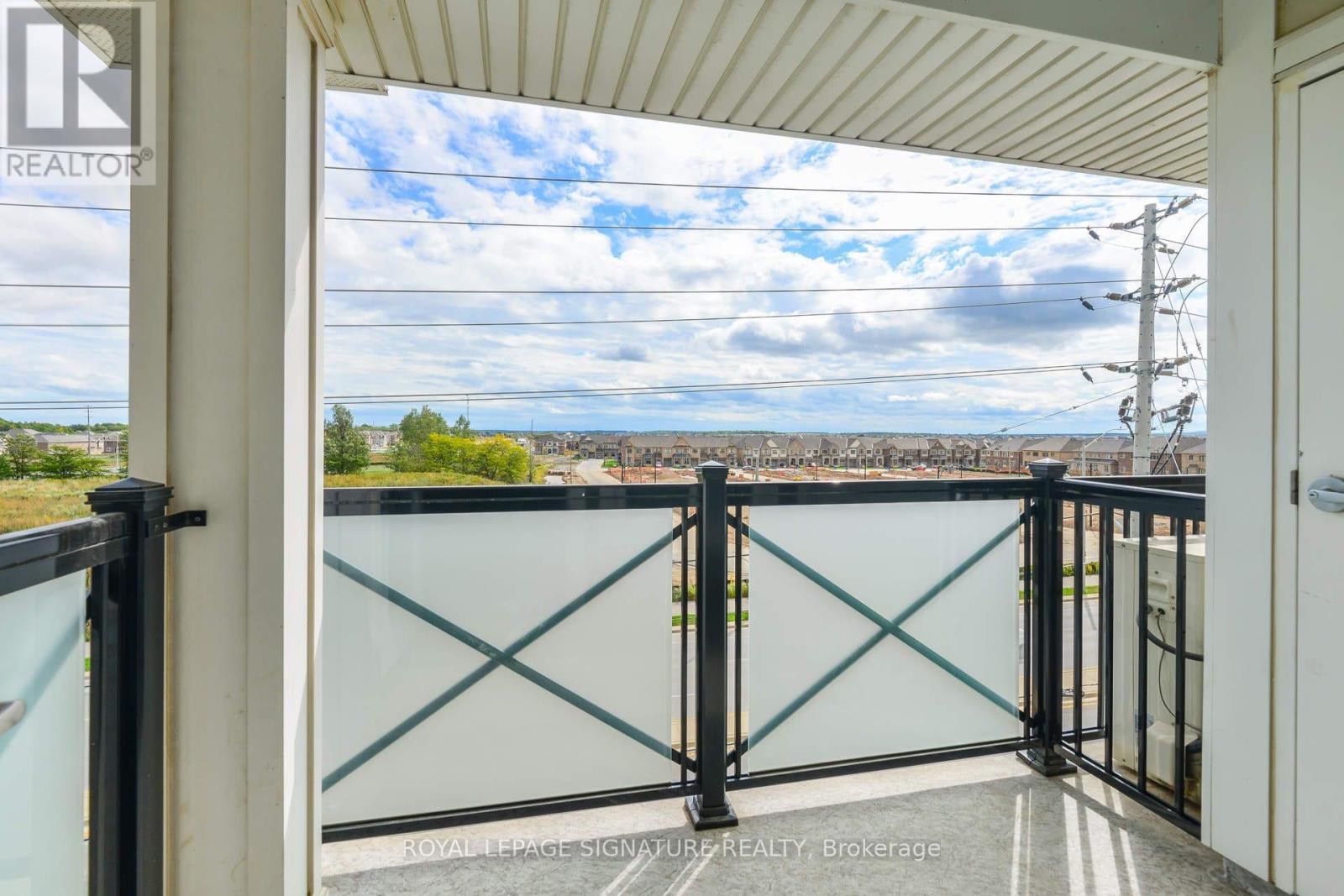 Photo 17 of 408 1045 Nadalin Heights, Milton ON