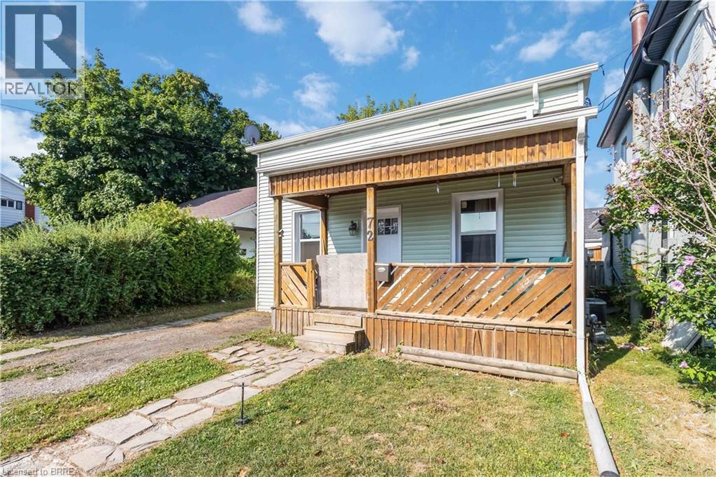 Photo 3 of 72 Murray Street, Brantford ON