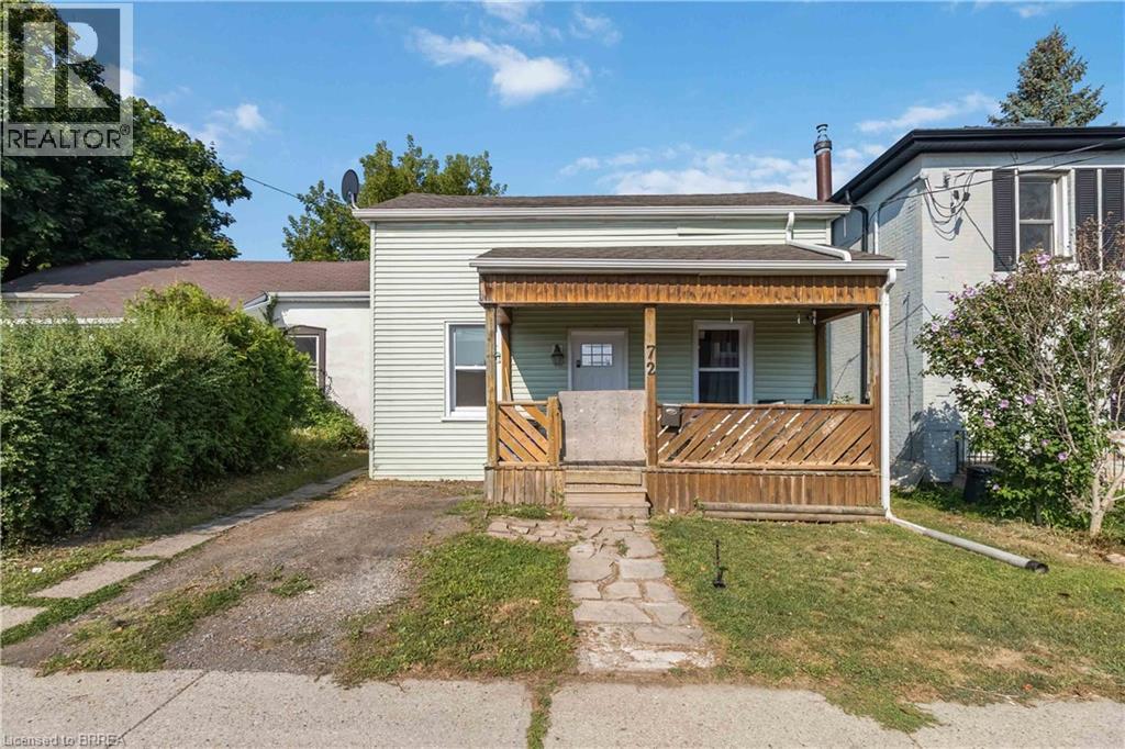 Photo 4 of 72 Murray Street, Brantford ON