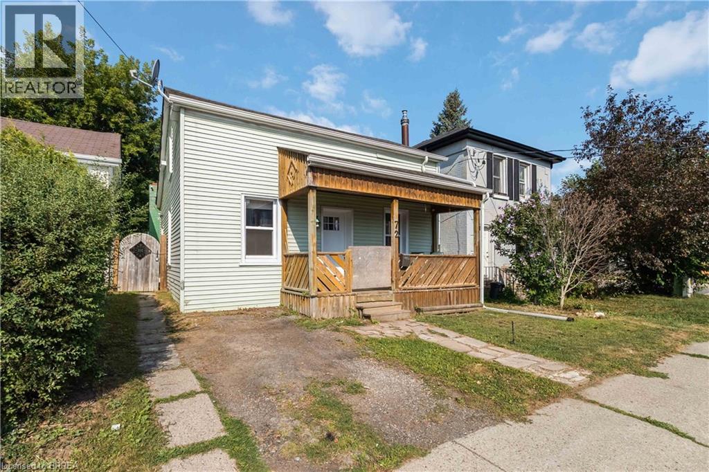 Photo 2 of 72 Murray Street, Brantford ON