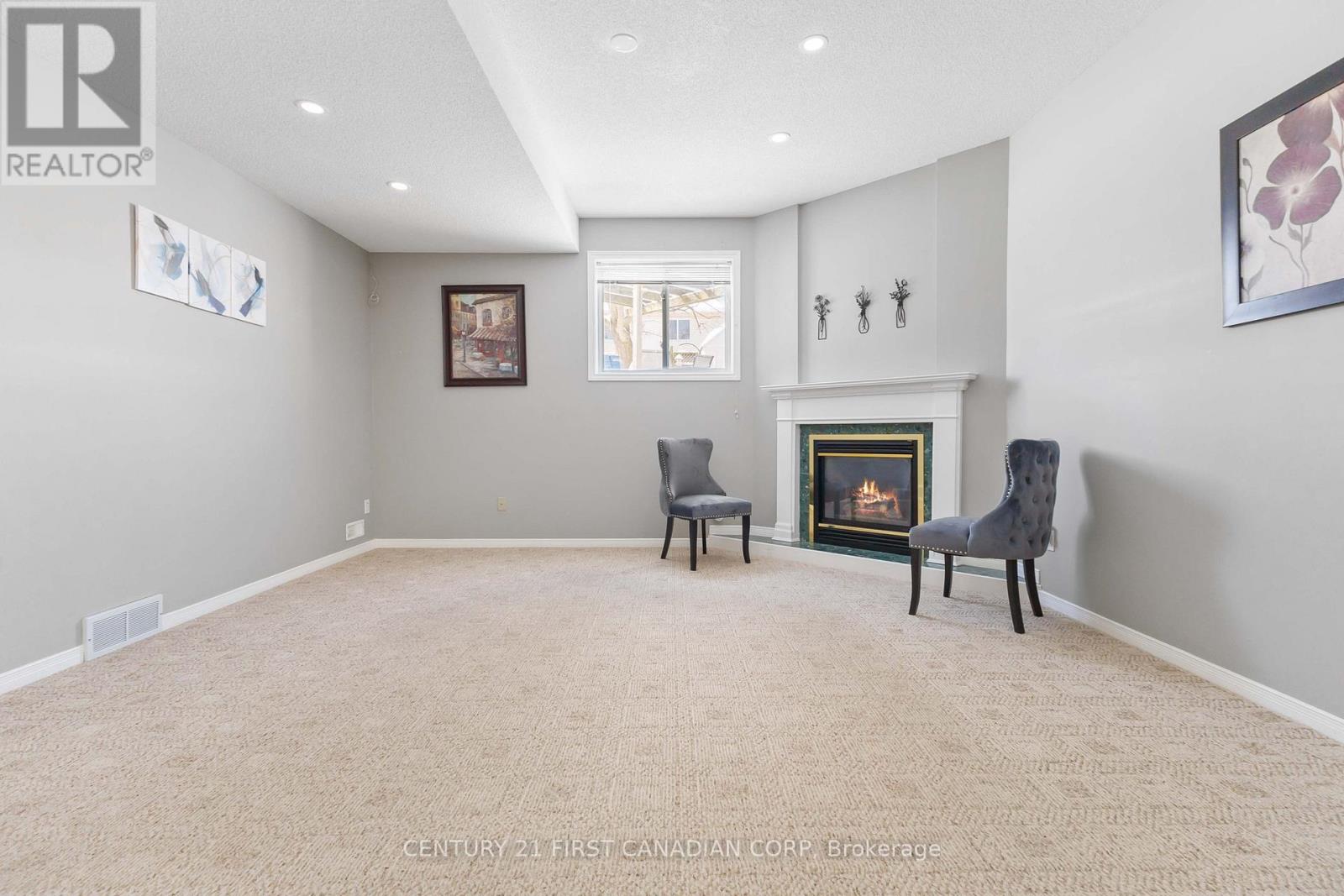 Photo 7 of 256 White Sands Drive, London South ON