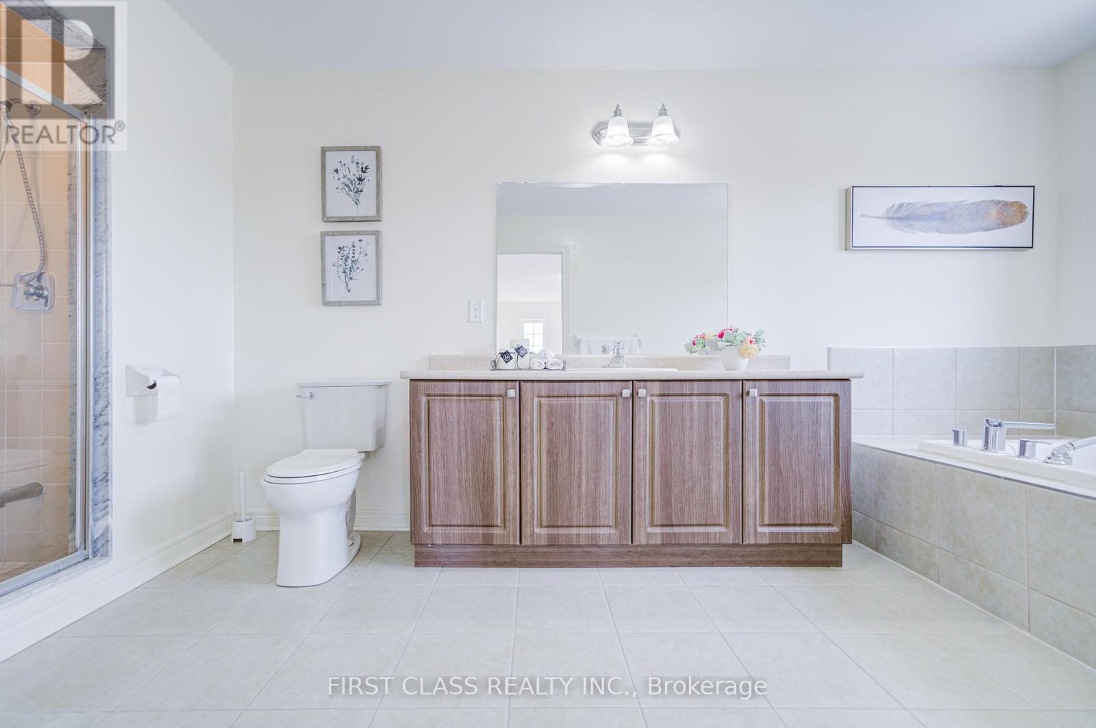 Photo 29 of 115 Noahs Farm Trail, Whitchurchstouffville ON