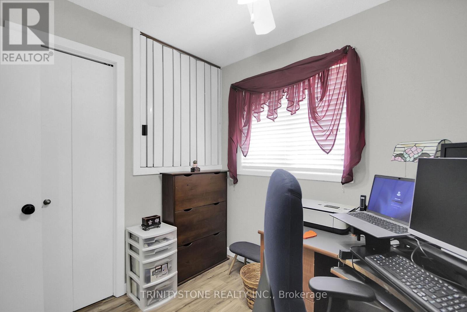 Photo 5 of 30 5620 Rockdale Road, Ottawa ON
