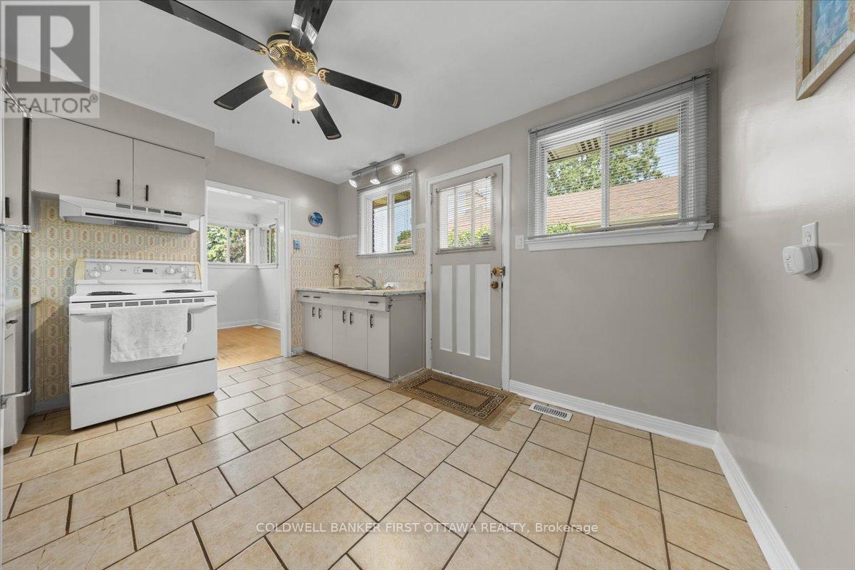 Photo 9 of 2146 Rushton Road, Ottawa ON