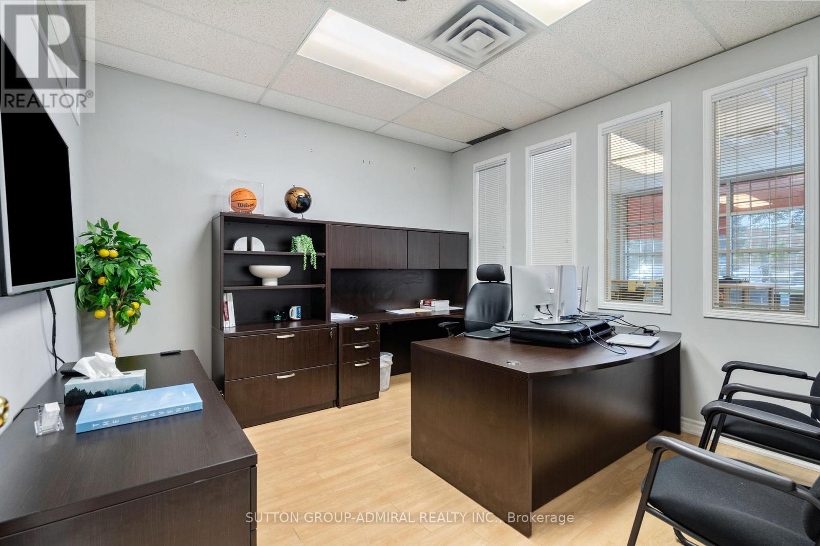 Photo 26 of 7 12 20 Crown Steel Drive, Markham ON