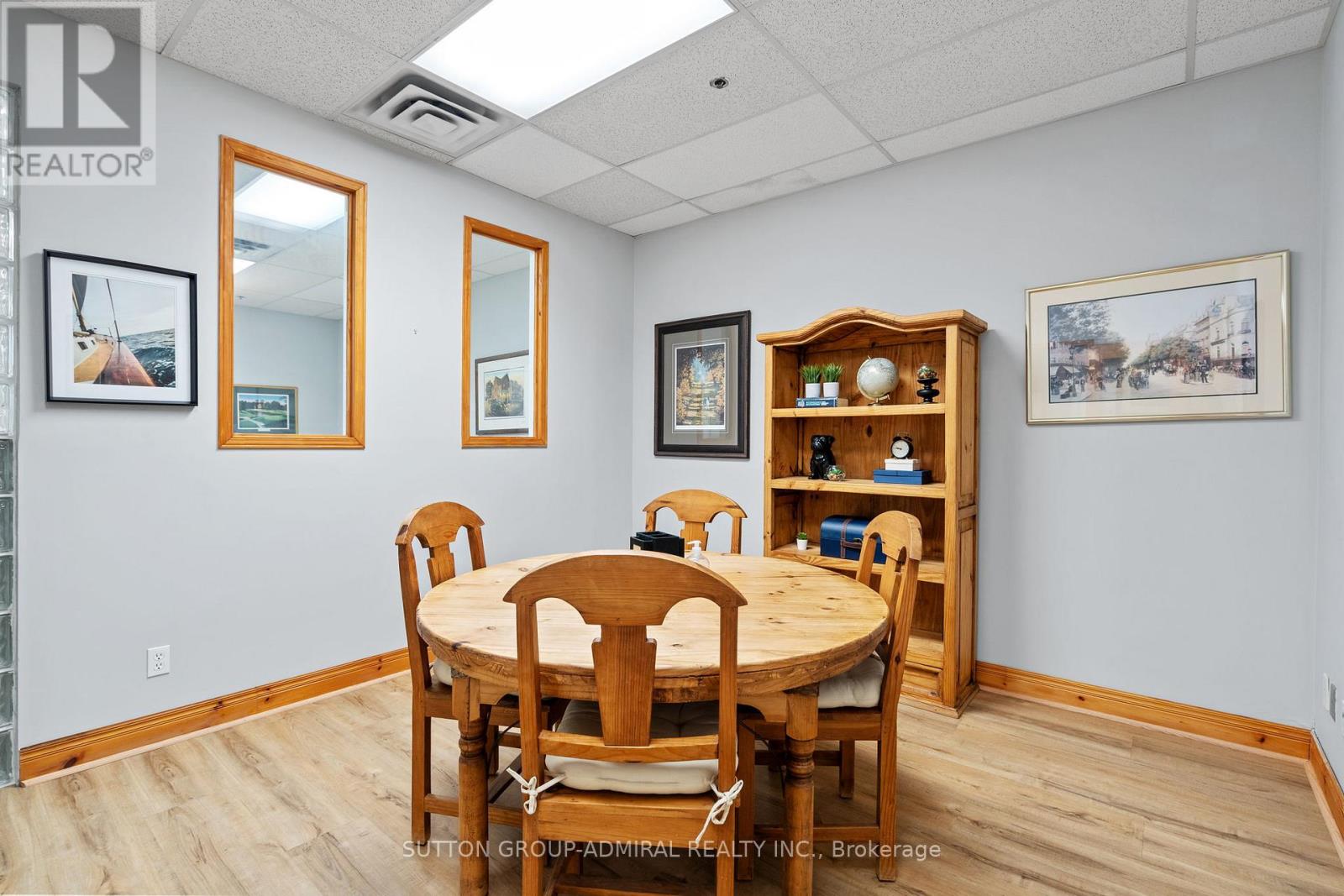 Photo 29 of 7 12 20 Crown Steel Drive, Markham ON