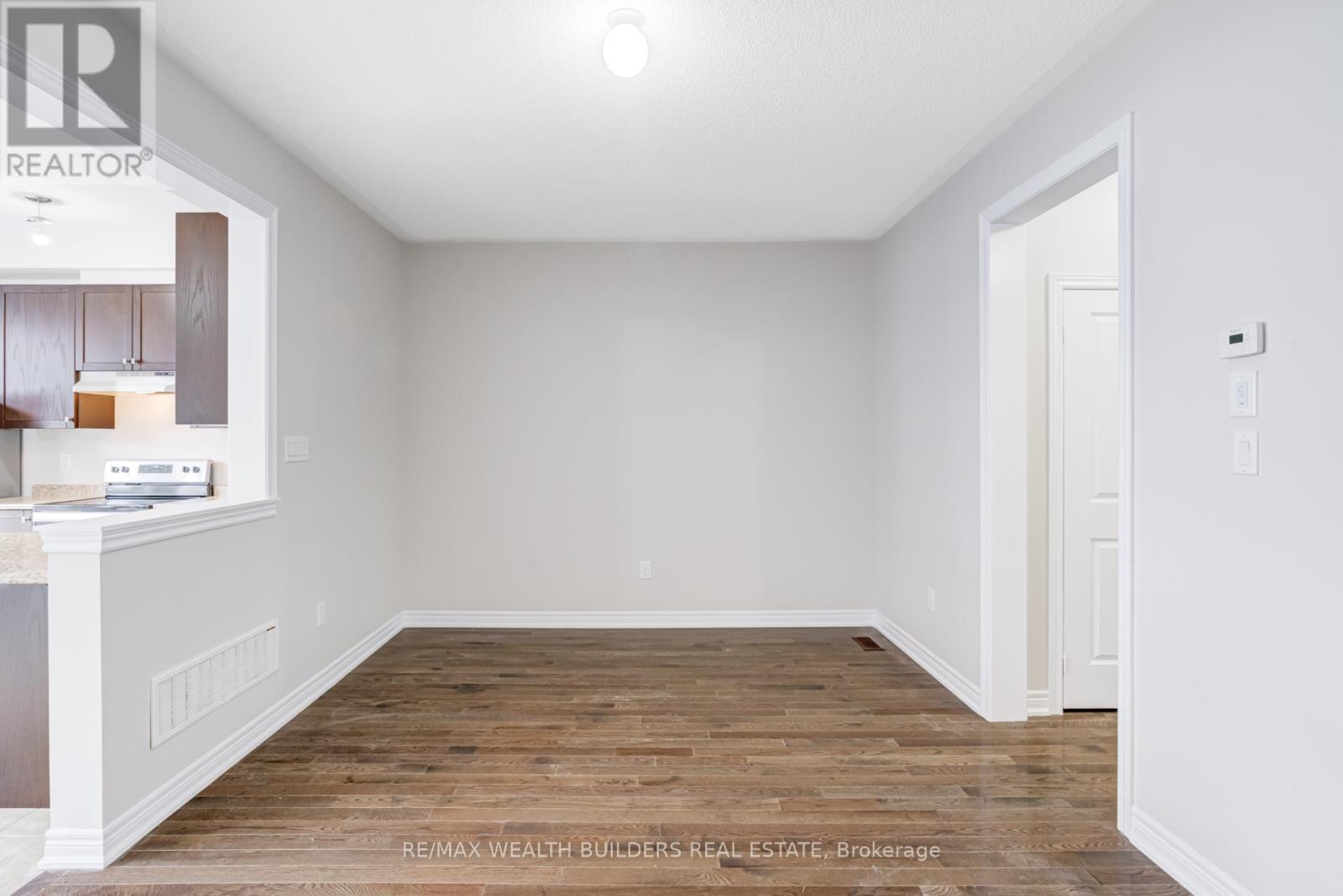 Photo 13 of 22 Goulston Street, Brampton ON