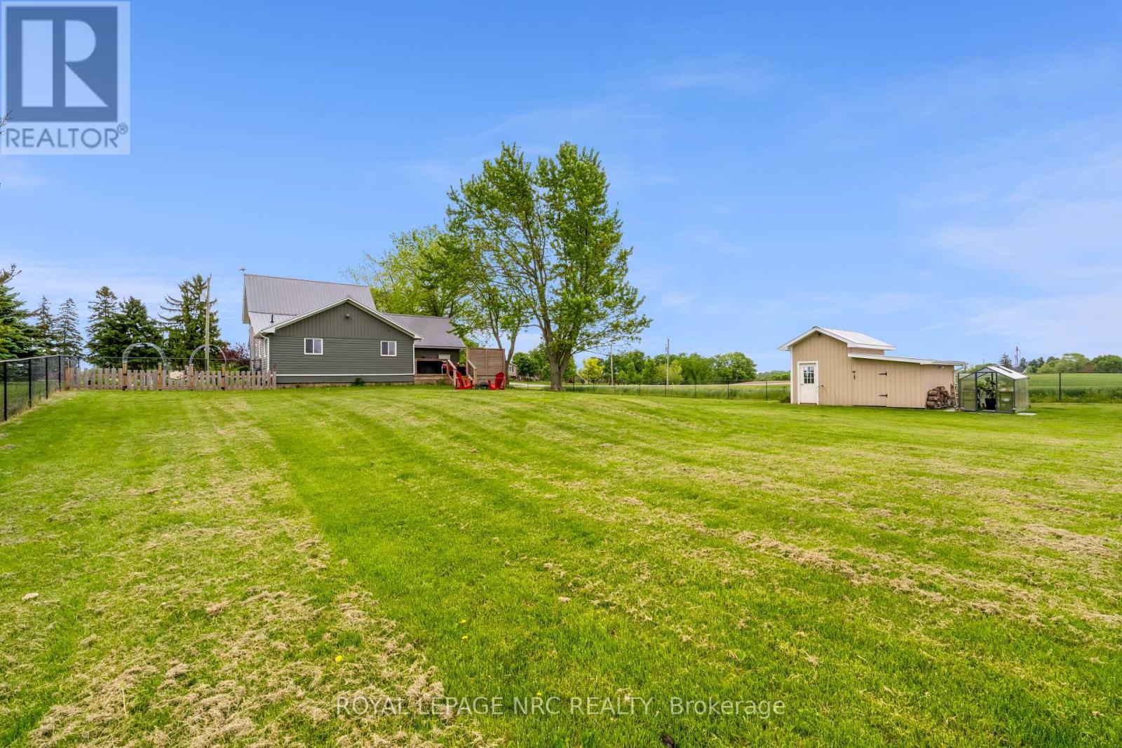 Photo 19 of 1213 Robinson Road, Haldimand ON
