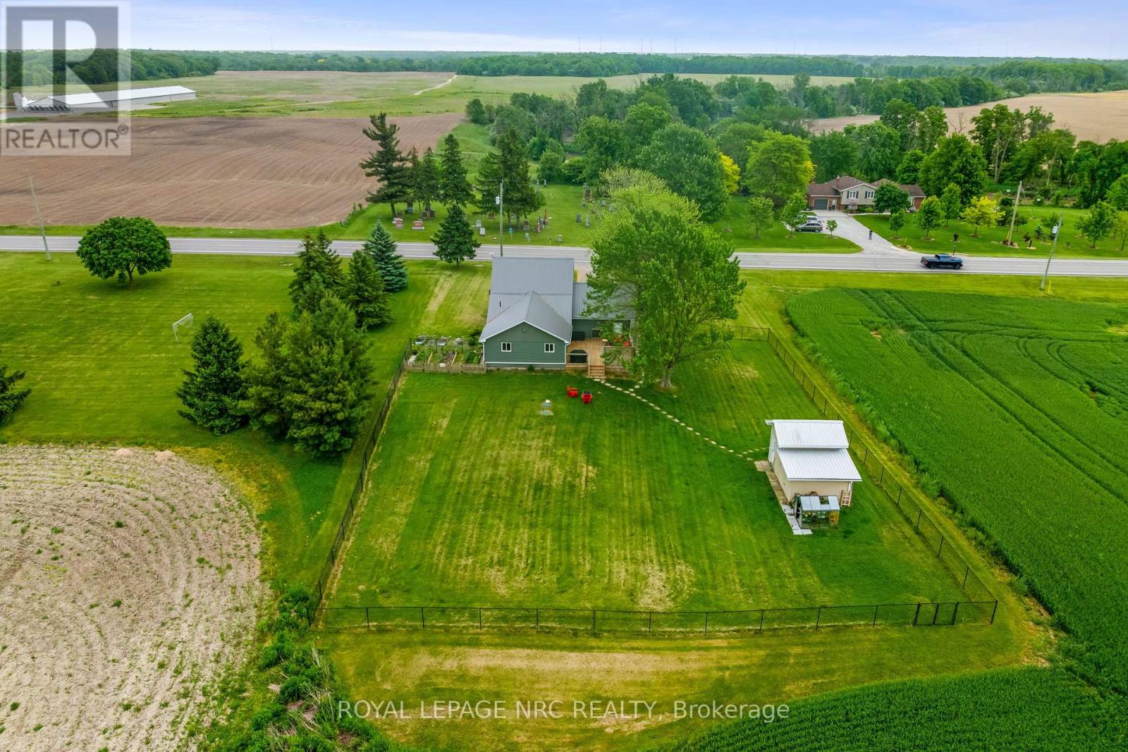 Photo 26 of 1213 Robinson Road, Haldimand ON
