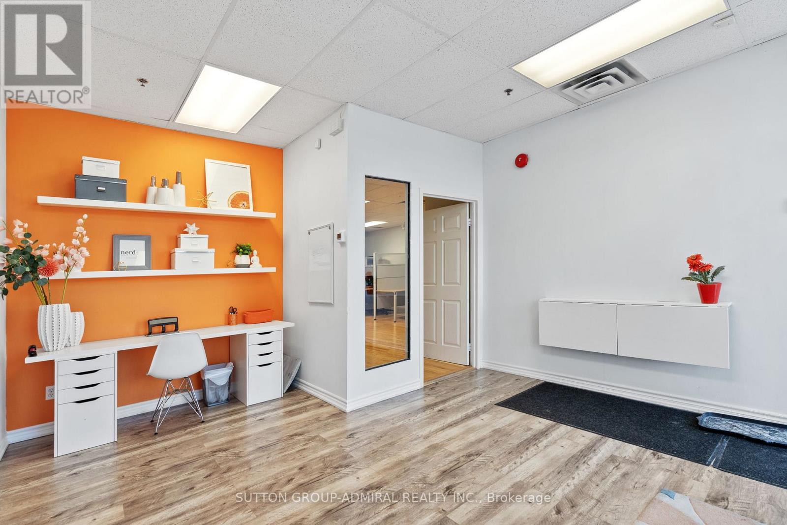 Photo 13 of 7 12 20 Crown Steel Drive, Markham ON