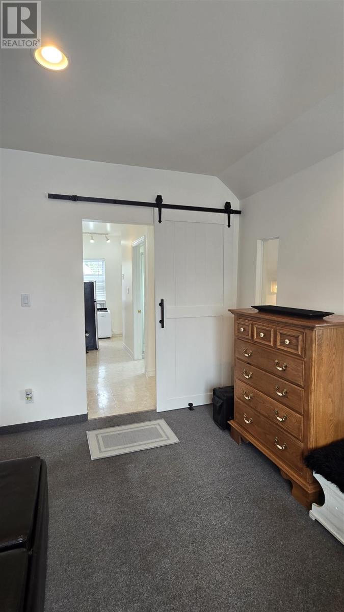 Photo 34 of 412 Albert St E, Sault Ste Marie ON