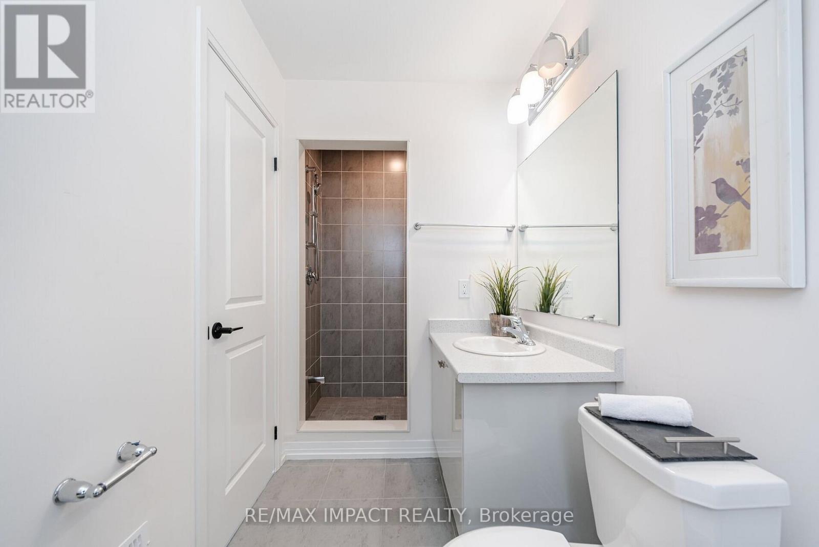 Photo 12 of 59 Bavin Street, Clarington ON