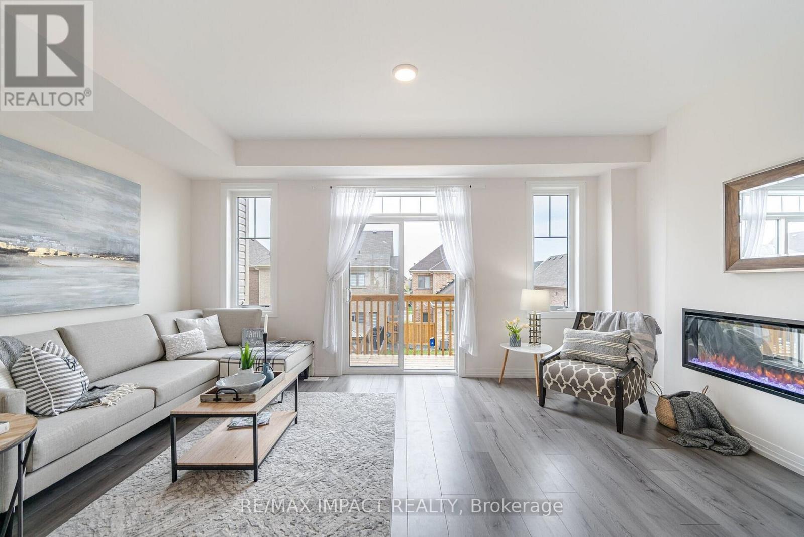 Photo 4 of 59 Bavin Street, Clarington ON