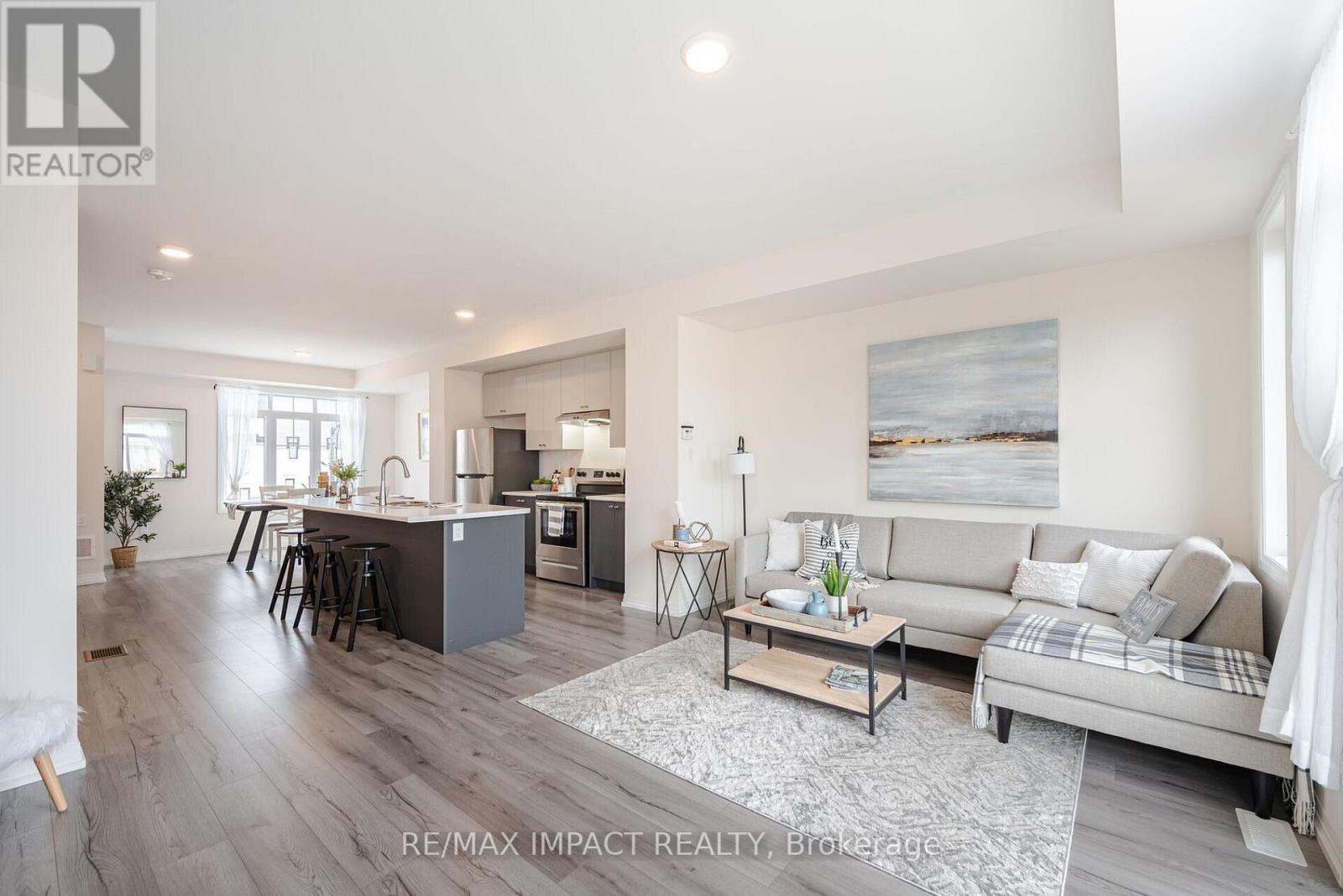 Photo 6 of 59 Bavin Street, Clarington ON