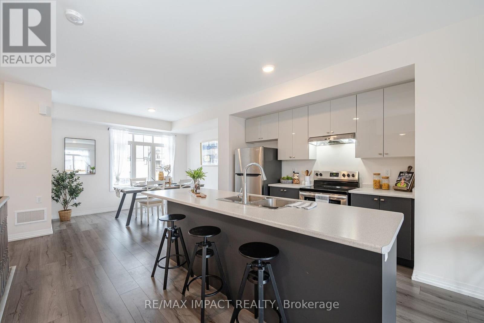 Photo 9 of 59 Bavin Street, Clarington ON